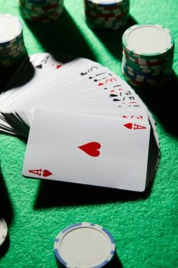 Live Texas Poker dealer studio with multi-camera setup on ligabanteng